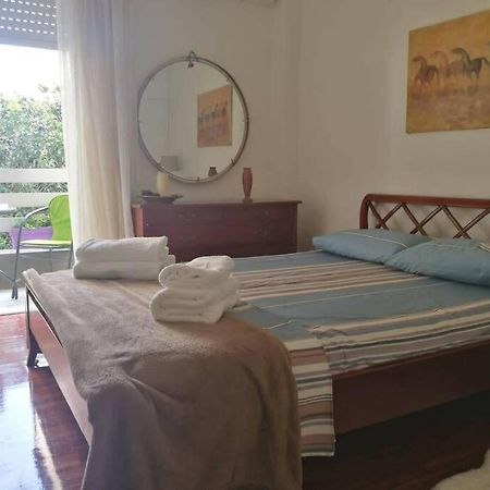 Maria'S Cozy Apartment In Palaio Faliro Athens Ngoại thất bức ảnh