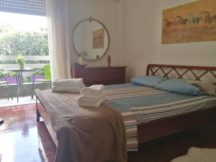 Maria'S Cozy Apartment In Palaio Faliro Athens Ngoại thất bức ảnh